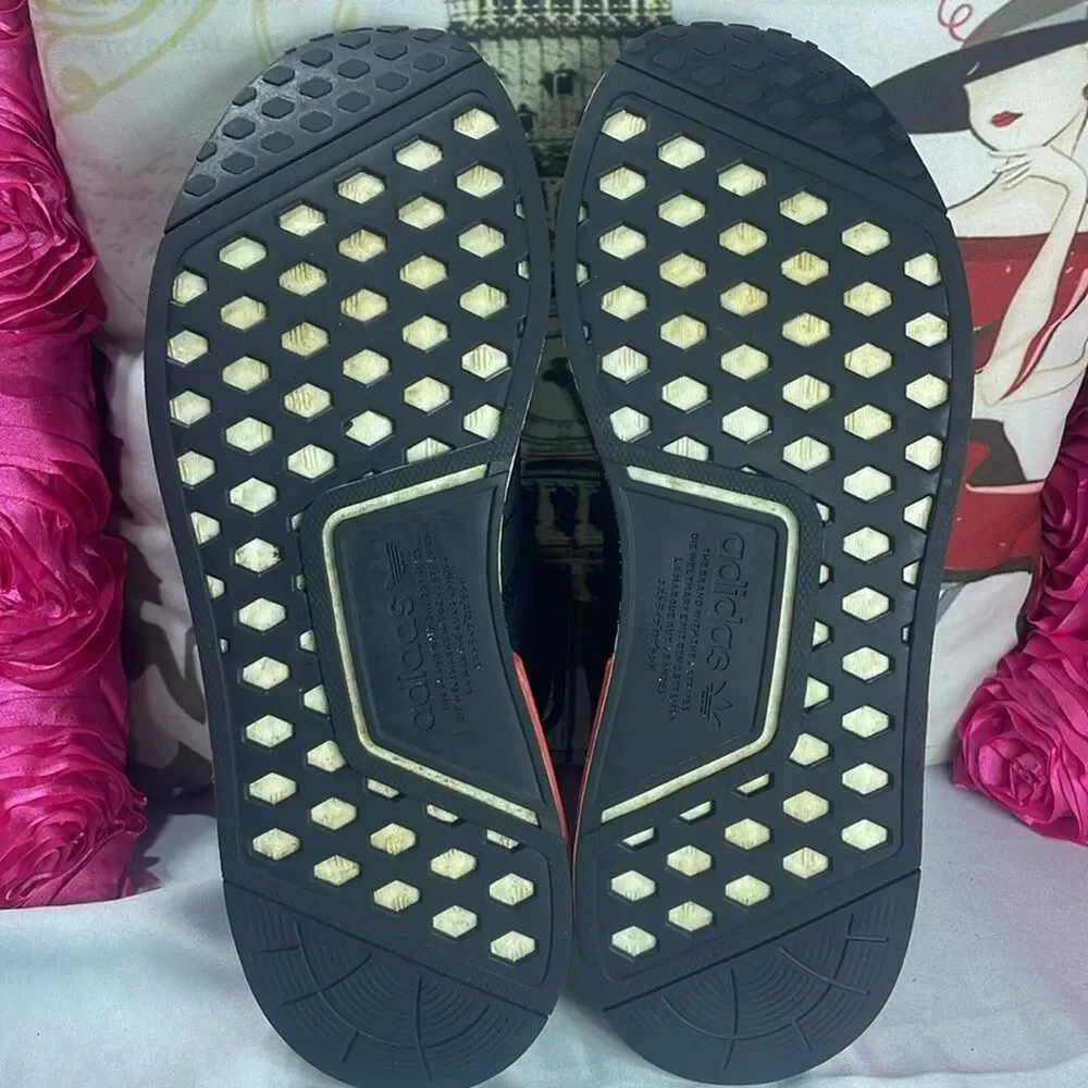 (H6) Adidas NMD R1 PK PrimeKnit,‎ size 11